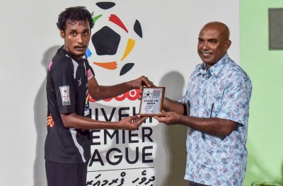 އީގަލްސް އަތުން ބަލިވެ ވިކްޓަރީ އަށް އިތުރު ޕްރެޝަރެއް