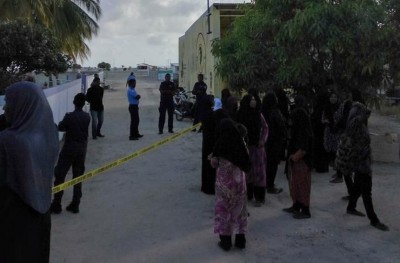 "ނުރައްކާތެރި" ތުހުމަތެއްގައި ކުނަހަންދޫ ޓީޗަރަކު ހައްޔަރުކޮށްފި