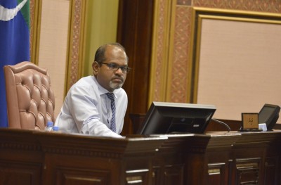 ނާފިޒް އަތުން 35،000 ޑޮލަރު ހޯދަން ކުރީގެ މެމްބަރު ނާޒިމް ދައުވާކޮށްފި