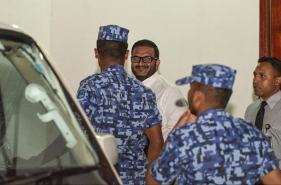 ޝަރީއަތްތައް ސިއްރުކުރުން އާންމުވެ ހާމަކަން ގެއްލެނީ