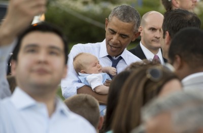 މުސްލިމުންނާ ދެކޮޅަށް ޓްރަމްޕް ދެއްކެވި ވާހަކަތަކަށް އޮބާމާ ރައްދު ދެއްވައިފި