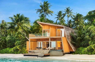 ސެއިންޓް ރެޖިސް ވޮށްމުލި ސެޕްޓެމްބަރު 1 ގައި ހުޅުވަނީ