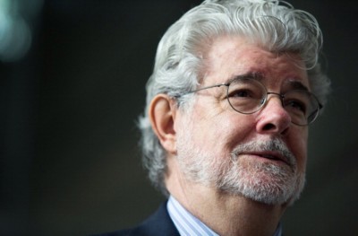 ޖޭމްސް ކެމަރަން ޖޭޖޭ އަބްރަމްސް އަށް ފާޑު ކިޔައިފި