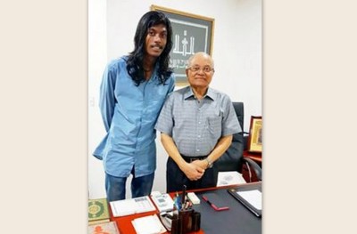 މައުމޫނާ ބައްދަލުވެ، މަދަހަ ކިޔައިދެވުމުން ޝަލަބީ އުފަލުން ފޮޅިފައި
