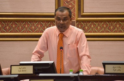 އާމްދަނީގެ ބިލްތައް ފާސްކުރަން ޖެހޭ، އެކަމަކު ކޮރަޕްޝަނަށް މަގުފަހިވާ ތަން ބަލާކަށް ނުތިބޭނަން: އެމްޑީއޭ
