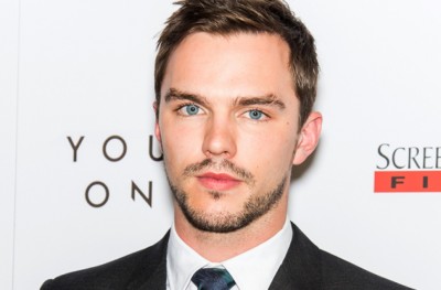 ނިކޮލަސް ބޭނުމީ ބޮންޑްގެ ރޯލުން އިދްރިސް އެލްބާ ފެންނަން