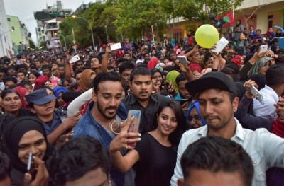 ރަސްފަންނުގައި ޝަގުން އެތައް ބަޔަކު ހެއްވާލައިފި!