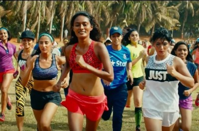 ދީޕިކާއާ އެކު ނައިކޭގެ އިސްތިހާރަށް ބޮޑު ތަރުހީބެއް
