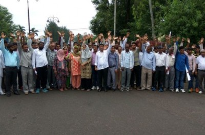 އިންޑިއާގައި އެއް ގޭންގަކުން ދެ ވަނަ ފަހަރަށް އެކަކު ރޭޕްކުރުމުން ރުޅިގަދަވެއްޖެ