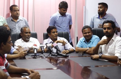 ބައްދަލުވުމަކަށް ތިން ފަހަރު މައުމޫން އެދުނު، އެތައް މަހެއްވީ އިރު ވެސް ޔާމީނު ޖަވާބެއް ނުދެއްވާ