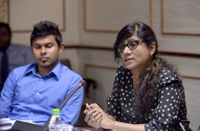 އަބުރުގެ ބިލުގައި އިސްތިއުނާފް ކުރެވޭ ގޮތް ބަދަލުކޮށް، ޖޫރިމަނާއާ މެދު ވިސްނަން ޖެހޭ: ބައެއް މެމްބަރުން