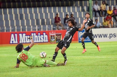 އީގަލްސް އިން ޓީމެއް ބިނާކޮށްފި: ބޮޑު ކާމިޔާބެއް!