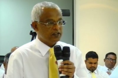 އިބޫ އާއި ކެރަފާ ނަސީމް ވެސް ފުލުސް އޮފީހަށް ހާޒިރުކުރަނީ