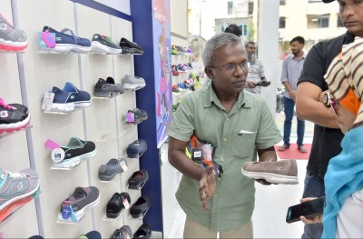 ޑިޖާވޫން ސްކެޗާސްގެ އުފެއްދުން ރާއްޖެއަށް ތައާރަފްކޮށްފި
