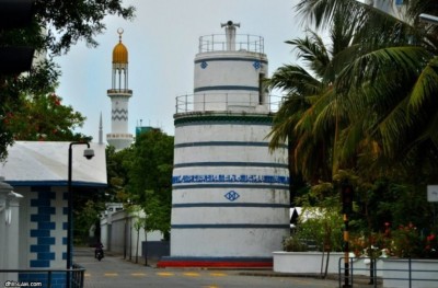 ހުކުރު މިސްކިތު މުންނާރު އެހެން ތަނަކަށް ބަދަލުކުރާކަށް ނޫޅެން: ހެރިޓޭޖް