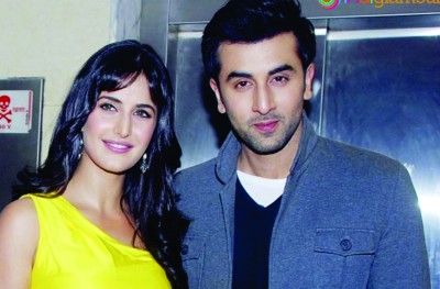 ރުޅިވި ފަހުން ރަންބީރާއި ކެޓުރީނާ މާ ޕްރޮފެޝަނަލް: ޑައިރެކްޓަރު