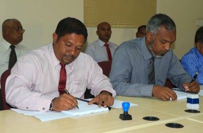 އެހެން މައްސަލައެއްގައި ވެސް ނަޒީމަށް ދައުވާކުރަން ފޮނުވައިފި