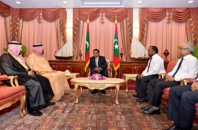 ސައުދީ ރަސްގެފާނުގެ ސްޕެޝަލް އެޑްވައިޒަރު ރައީސް ޔާމީނާ ބައްދަލުކުރައްވައިފި