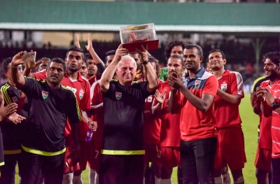 ކުރީގެ ހަނދާންތައް އާވެ، ޔަންކޭ އަށް ބޮޑު އުފަލެއް!