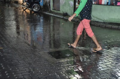 ޖޭއެސް ކައިރީގައި ހުރި ޖަންކްޝަނަކުން ނަޖިސް ބޭރުވަނީ