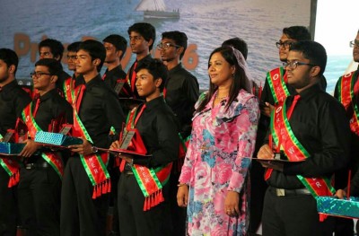 މަޖީދިއްޔާ ސްކޫލުގެ އެންމެ މޮޅު ދަރިވަރަކަށް މިޝާލް