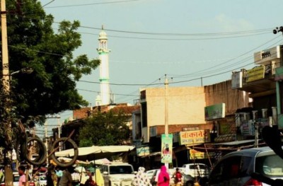 ގެރިމަސް ކޭ މުސްލިމް އަންހެނަކު އިންޑިއާގައި ރޭޕްކޮށްފި