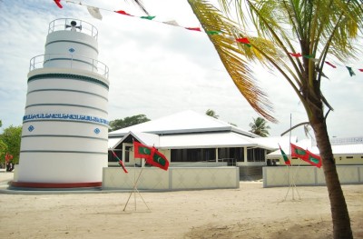 ފަރުހާދުގެ ހުނަރުން މިސްކިތްތަކަށް ޒީނަތްތެރިކަން