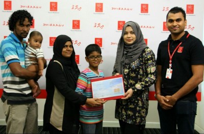 ދިރާގު އީދު ހަދިޔާ: އާއިލާއަކަށް ޗުއްޓީ ދަތުރެއް ލިބިއްޖެ