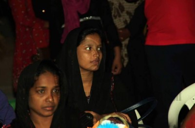 މަލިކު މީހުން ރާއްޖެ އަތުވެއްޖެ، ދިވެހިންނެކޭ ތަފާތެއް ނެތް