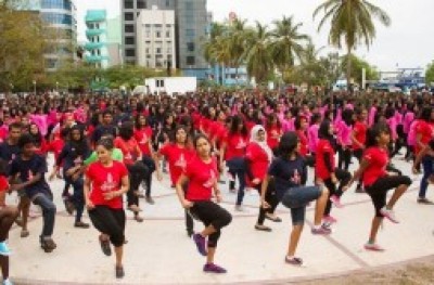 އަނބިމީހާގެ ގައިގައި ޖެހި މީހަކު ކުށްވެރިވެ، 200ރ. އިން ޖޫރިމަނާކޮށްފި