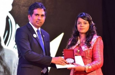 ޒުވާނުންގެ ގައުމީ އިނާމަށް ކުރިމަތިލުމުގެ ފުރުސަތު ހުޅުވާލައިފި