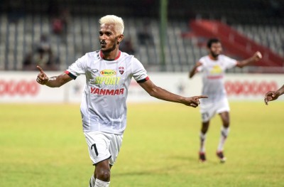 ސެންޓޭގެ ހަތަރު ލަނޑާ އެކު ޓީސީ ދެ ވަނަ އަށް