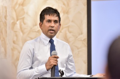 މުސާރައިގެ ގޮތުގައި ބިދޭސީން އަހަރަކު ހަ ބިލިއަން ރުފިޔާ ބޭރުކުރޭ: ސައީދު