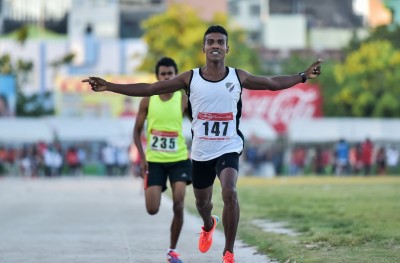 އަނިޔާއަކާ އަނިޔާއެއް: ފަޒީލް ހިތްވަރު ސާބިތުކޮށްދީފި!