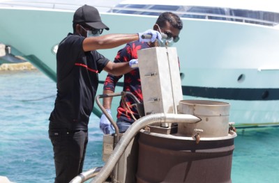 މީހަކާ ގުޅުމެއް ނެތް ގިނަ މަސްތުވާތަކެތި ނައްތާލައިފި