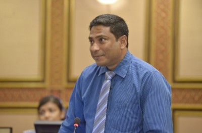 ކާޑުގެ އަގު ހެޔޮކުރަން މާ ބޮޑު މަސައްކަތެއް ބައެއް މެމްބަރުން ނުކުރޭ: ސައުދުﷲ