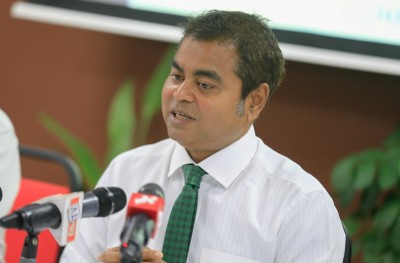 މިނިސްޓަރު ތޯރިގް އަނެއްކާ ކޮމެޓީއަށް ހާޒިރު ކުރަން ނިންމައިފި