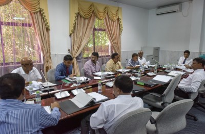 ކާޑުގެ ބާވަތްތައް އަގު ބޮޑުކުރި މައްސަލަ މަޖިލީހުން ބަލަން ނިންމައިފި