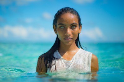 ވޯގް މަޖައްލާގައި ދިވެހި މޮޑެލް ރައުދާ