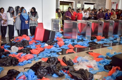 ދިރާގު "ކުނިގޮނޑަކަށް"، ޕްލާސްޓިކާ ދެކޮޅު ބޮޑު ކެމްޕޭނެއް!