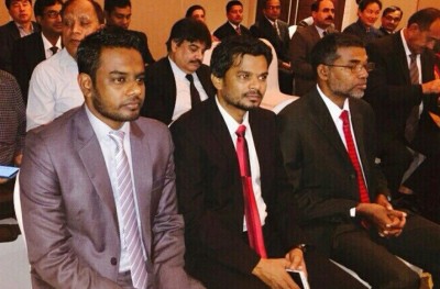 ޕާޓީތައް ހިންގާ ގޮތާ މެދު ހިތްހަމަނުޖެހުން ފާޅުކޮށް ފައިސާ ދިނުން ފަސްކޮށްފި