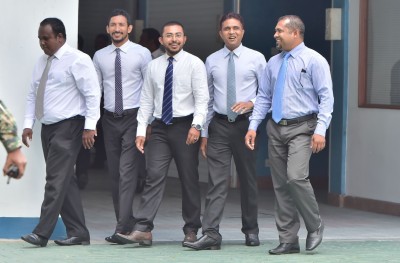 ޕްރައިމަރީއަކާ ނުލައި ރައީސް ޔާމީނަށް ޓިކެޓް ދޭން ގިނަ މެމްބަރުން އިއްތިފާގުވޭ: ނިހާން