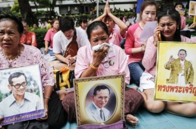 ތައިލެންޑުގެ ރަސްގެފާން އަވަހާރަވެއްޖެ