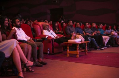 ނާޝިދު: ދުވަހަކު ވެސް ވަކިނުވެވޭވަރުގެ ހަނދާންތަކެއް ދޫކުރެއްވި