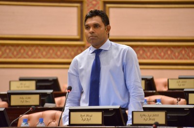 ފައިސަލް ހުށަހެޅުއްވި އިސްލާހުތަކަށް ބަހުސް ކުރުން އަވަސް ކުރާކަށް ފާހެއް ނުވި