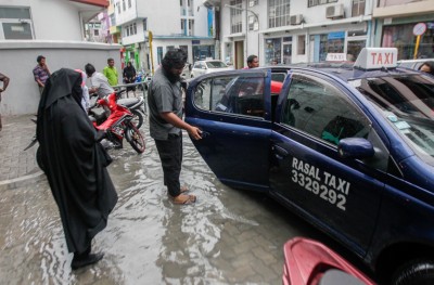 ޓެކްސީ އާކުރަން ލޯނު ދޫކުރަން ފަށައިފި