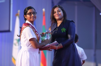 އަމީނިއްޔާ ސްކޫލުގެ އެންމެ މޮޅު ދަރިވަރަކަށް އިބާނާ