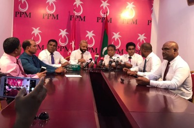 އިތުރު މެމްބަރުންތަކެއް މައުމޫނާ ގުޅިވަޑައިގެންފި