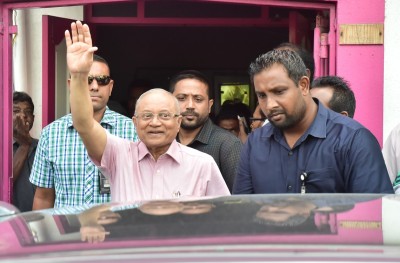 މައުމޫން ފެކްޝަންގެ ޖަލްސާ ޕާޓީ އޮފީހަށް ބަދަލުކޮށްފި