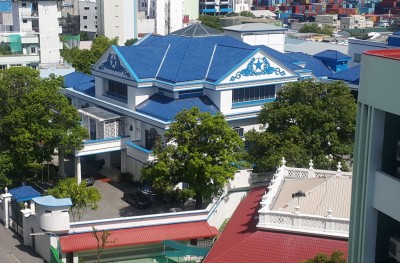 ކޮލަމް އޮޅުންބޮޅުން: ދިވެހި ޑެމޮކްރަސީ